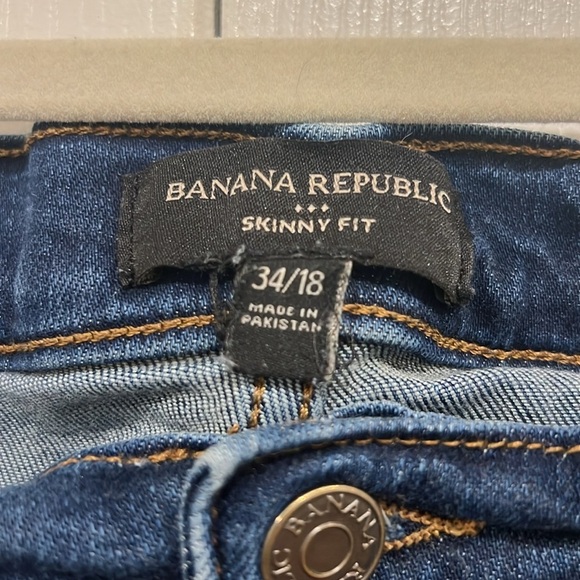 Banana Republic Factory New House Mr. Skinny Dark Wash Denim Jeans Size 34/18 - Picture 3 of 5